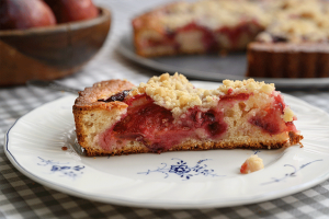 עוגת שזיפים